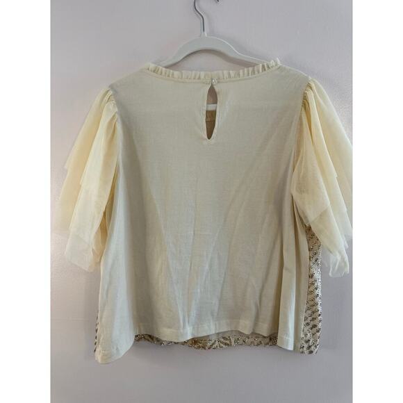 Anthopologie Let Me Be Gold/Cream Sequin Embroidered Flutter Short Sleeve Large - Picture 4 of 9